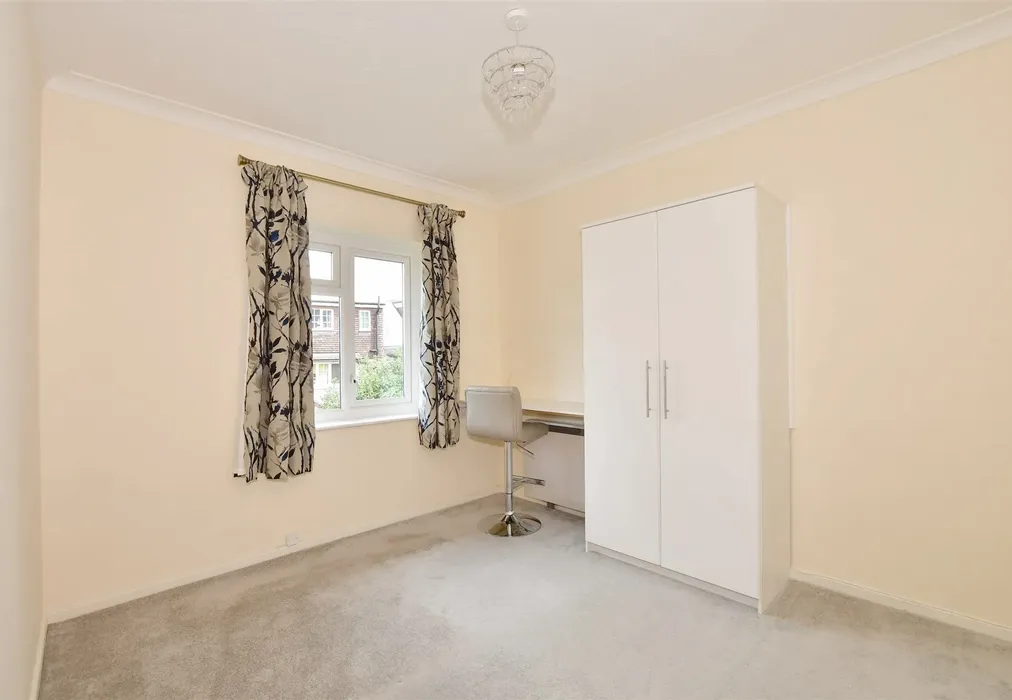 Bedroom 1 - Station Road, Dorking, Surrey - Wards of Kent
