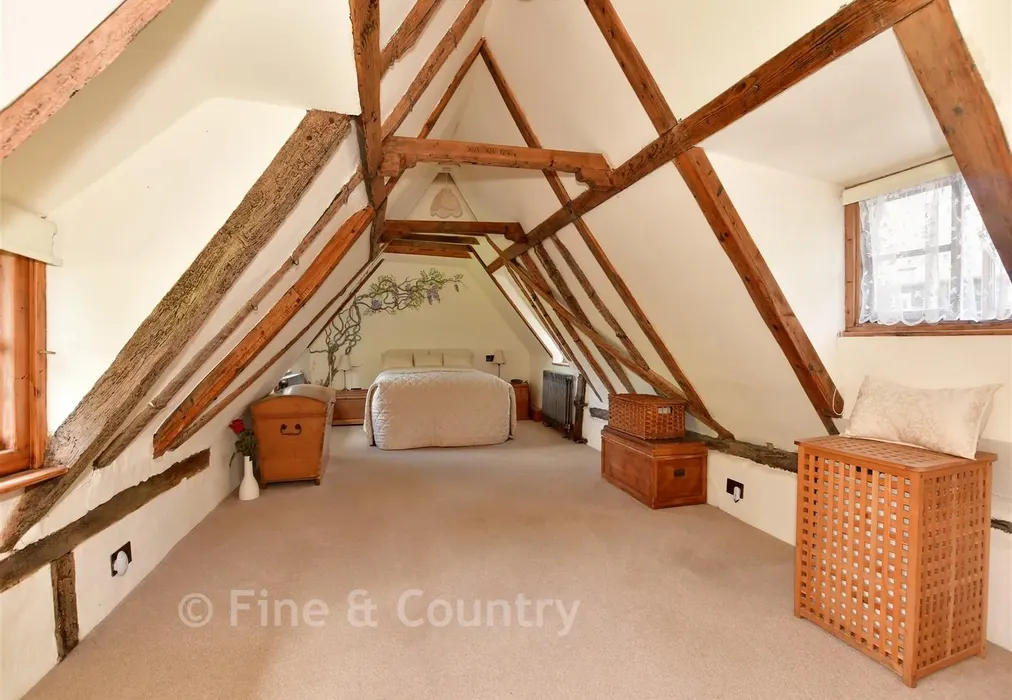 Bedroom 1 - Shuart Lane, St Nicholas At Wade, Birchington, Kent - Wards of Kent
