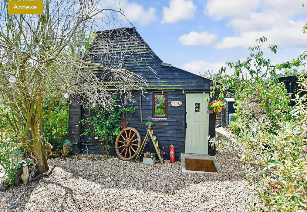 Annexe - Shuart Lane, St Nicholas At Wade, Birchington, Kent - Wards of Kent