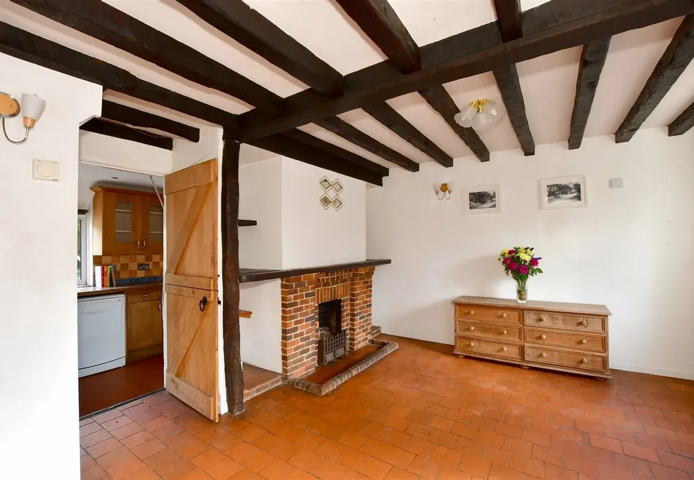 Dining Room. - Horsham Road, Handcross, West Sussex - Wards of Kent