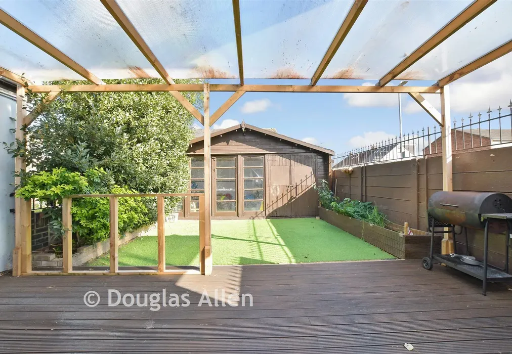 Rear Garden - Bell Farm Avenue, Dagenham, Essex - Wards of Kent