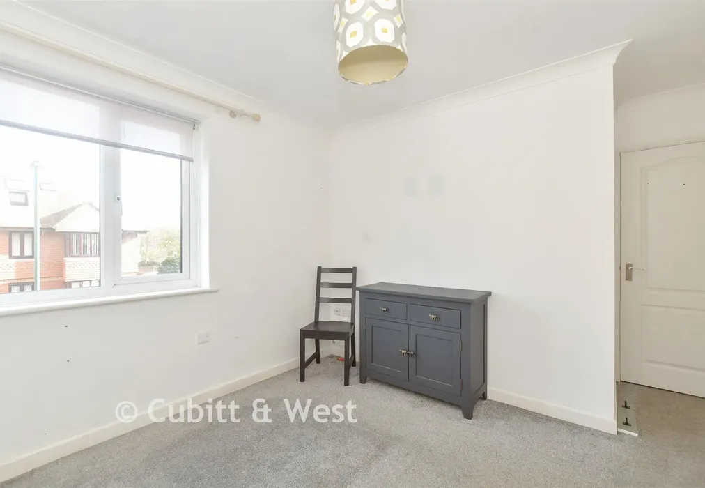 Bedroom - Campbell Road, Bognor Regis, West Sussex - Wards of Kent