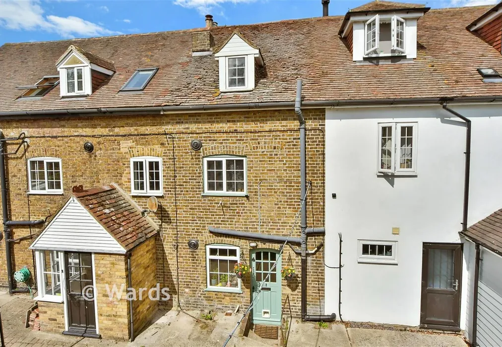 Rear Elevation - Breach Lane, Lower Halstow, Sittingbourne, Kent - Wards of Kent