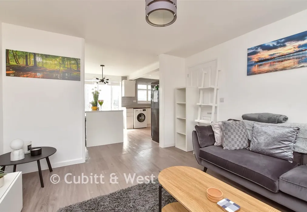 Lounge - Donnington Road, Woodingdean, Brighton, East Sussex - Wards of Kent