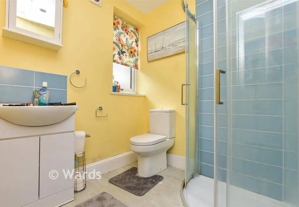 Shower Room - Park Avenue, Birchington, Kent - Wards of Kent