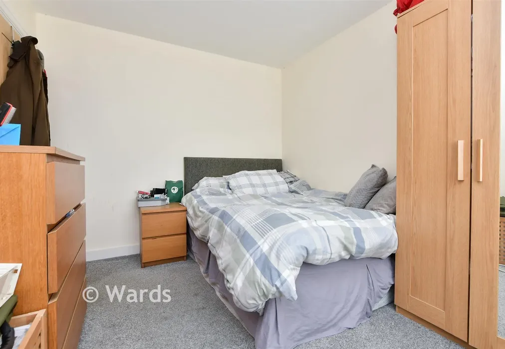 Bedroom 2 - Park Avenue, Birchington, Kent - Wards of Kent