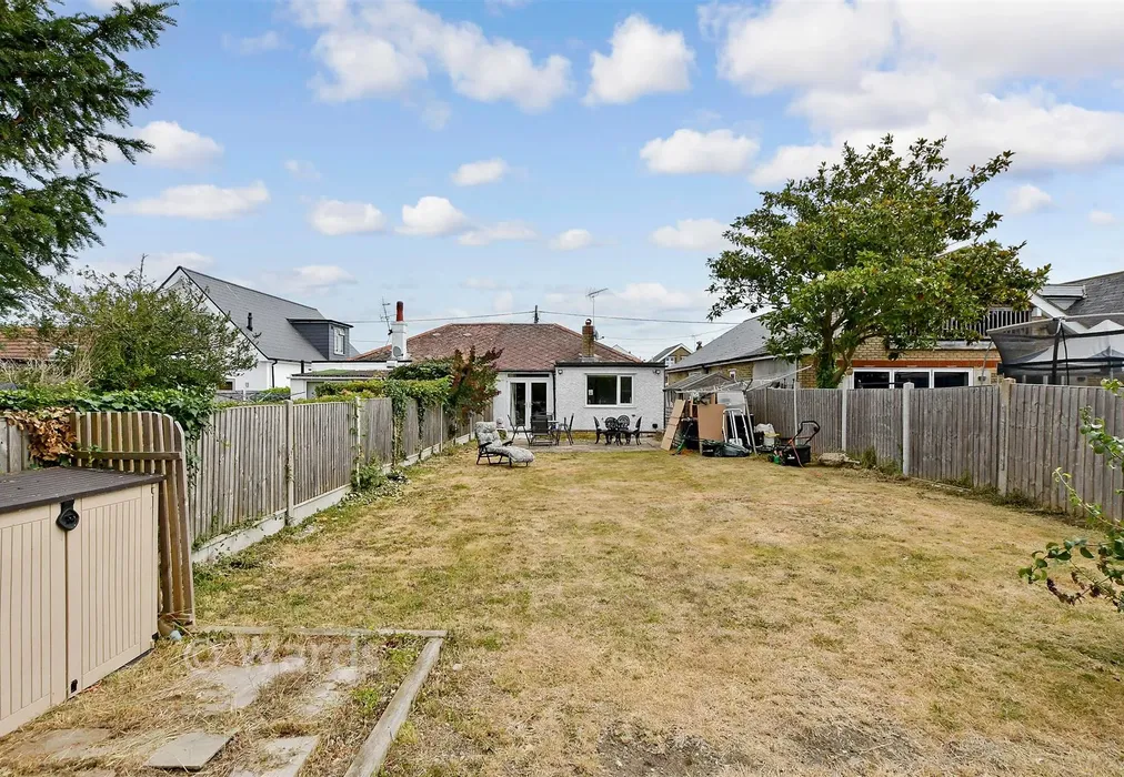 Rear Garden - Park Avenue, Birchington, Kent - Wards of Kent