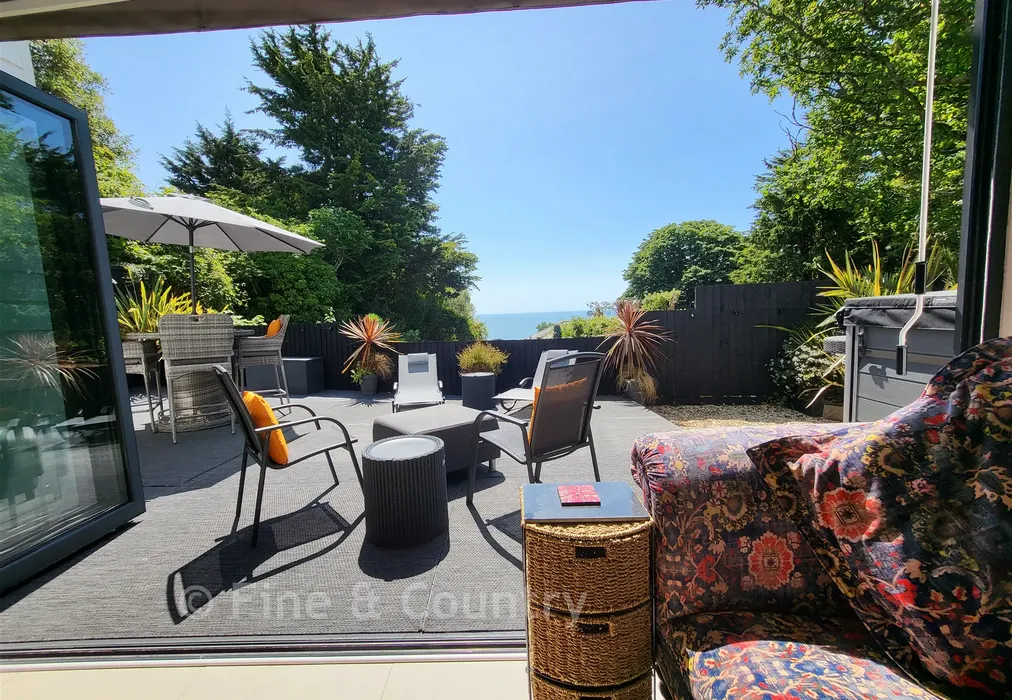 Lounge To Garden*** - Steephill Court Road, Ventnor, Isle of Wight - Wards of Kent