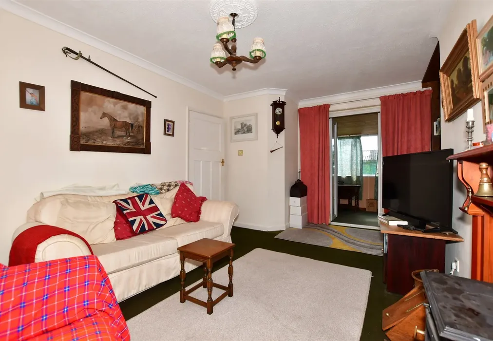 Lounge - Mill Lane, Northbourne, Deal, Kent - Wards of Kent