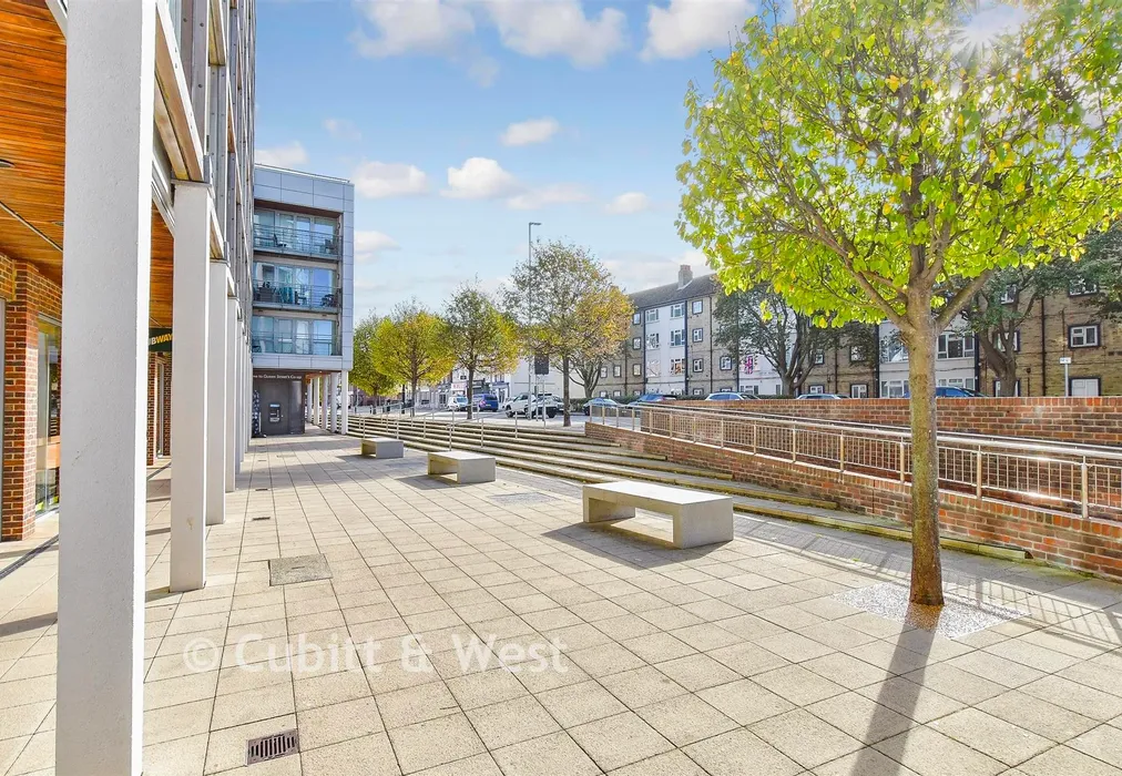 Surrounding Area - Admiralty Road, Portsmouth, Hampshire - Wards of Kent
