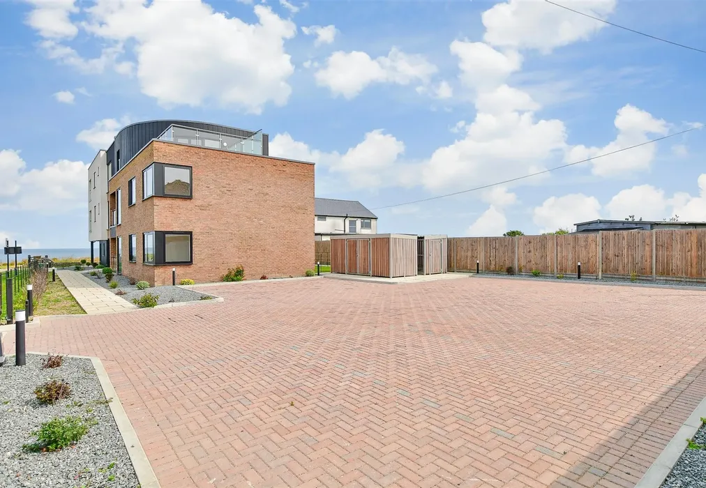 Driveway/Parking - Ocean View, Fitzroy Avenue, Broadstairs, Kent - Wards of Kent