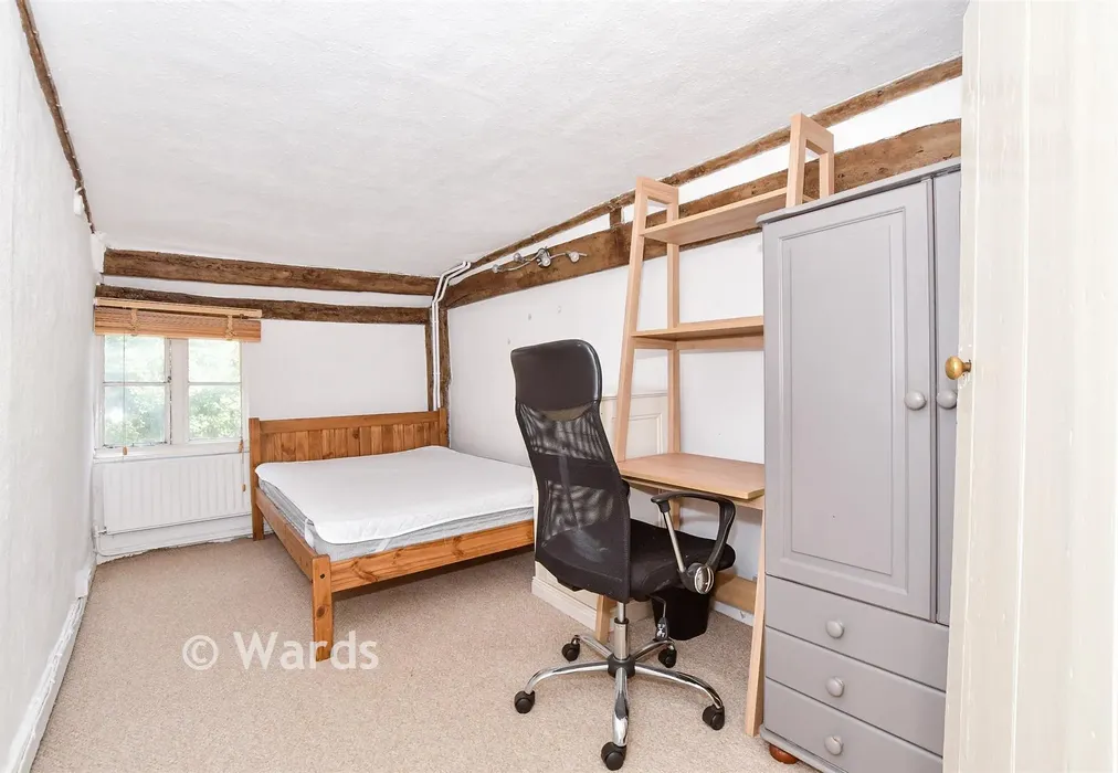 Bedroom 2 - High Street, Staplehurst, Tonbridge, Kent - Wards of Kent