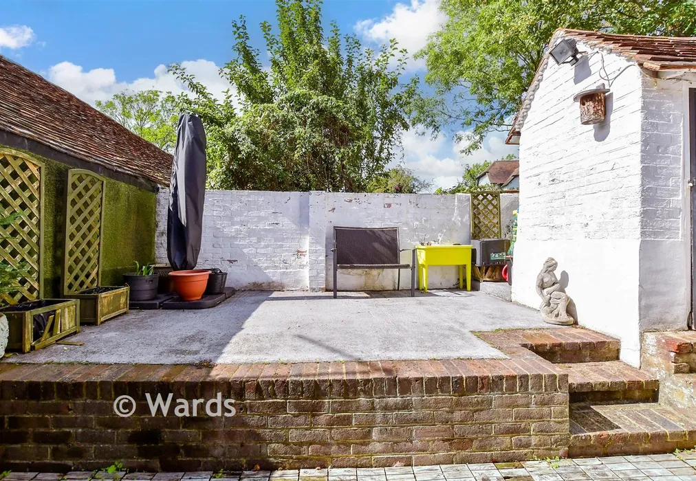 Rear Garden - High Street, Staplehurst, Tonbridge, Kent - Wards of Kent
