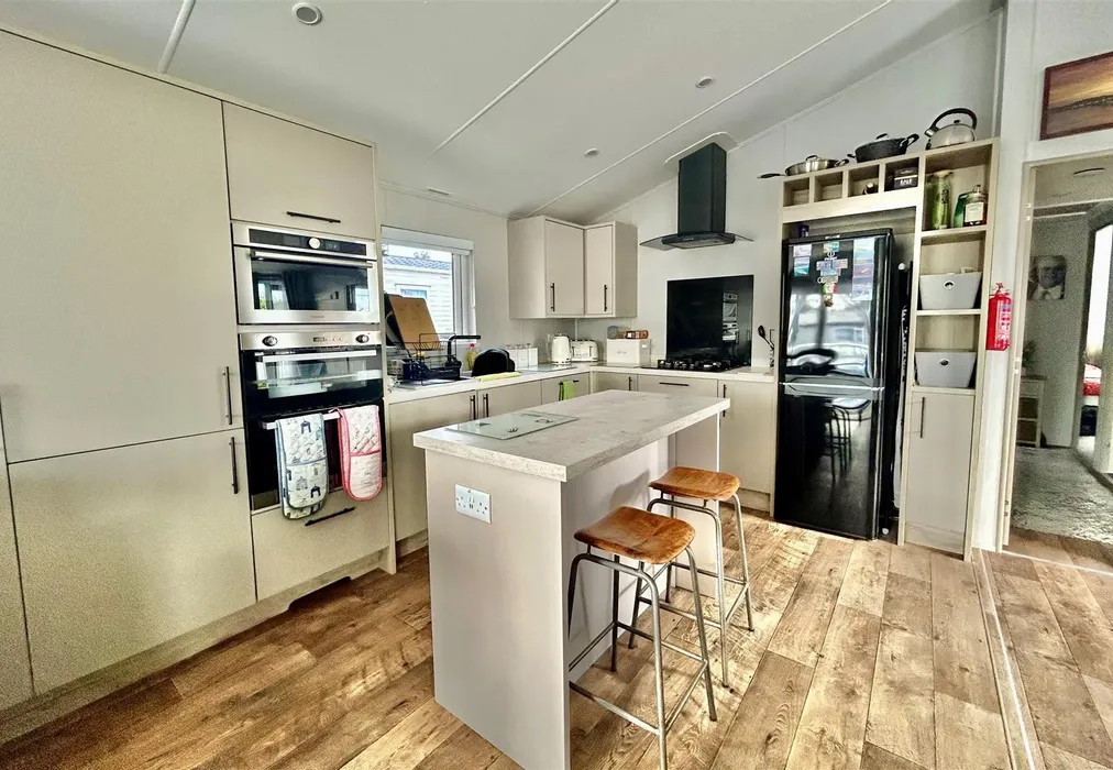 Kitchen Area New - Way Hill, Minster, Ramsgate, Kent - Wards of Kent