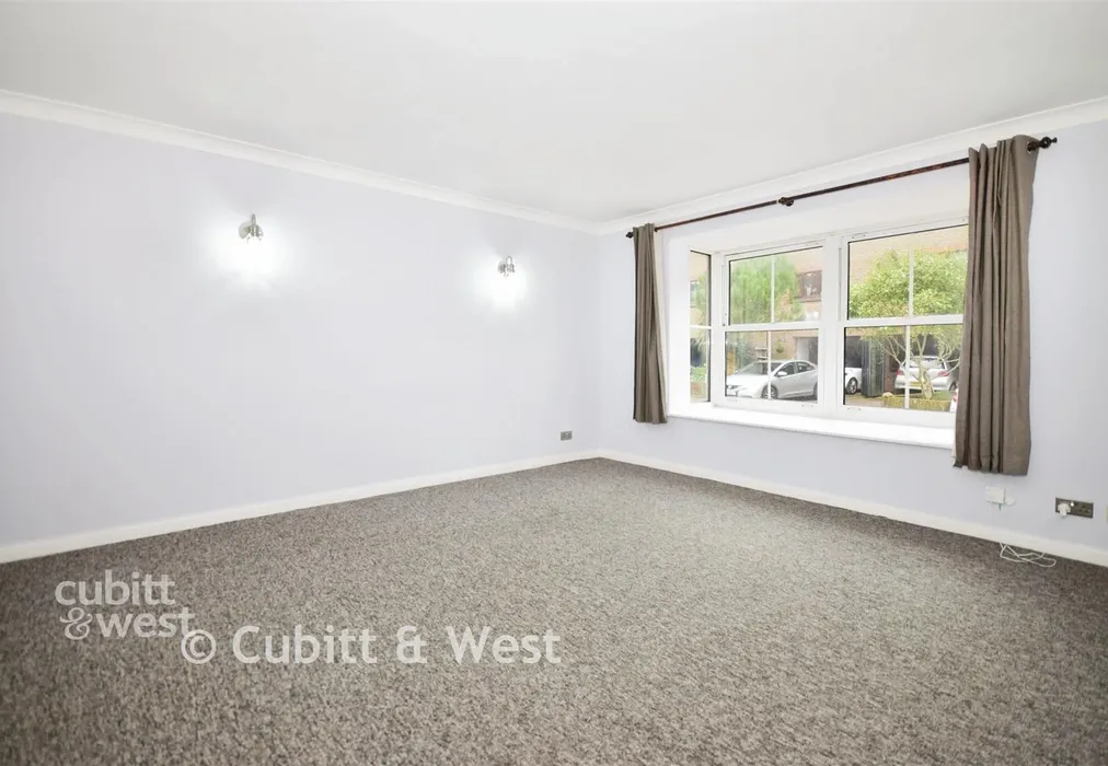 Lounge - Tarrant Wharf, Arundel, West Sussex - Wards of Kent