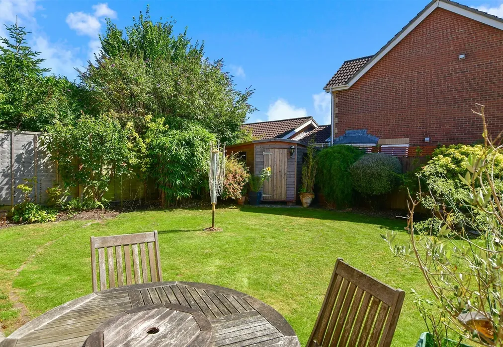 Rear Garden - Ladies Mile Road, Patcham, East Sussex - Wards of Kent