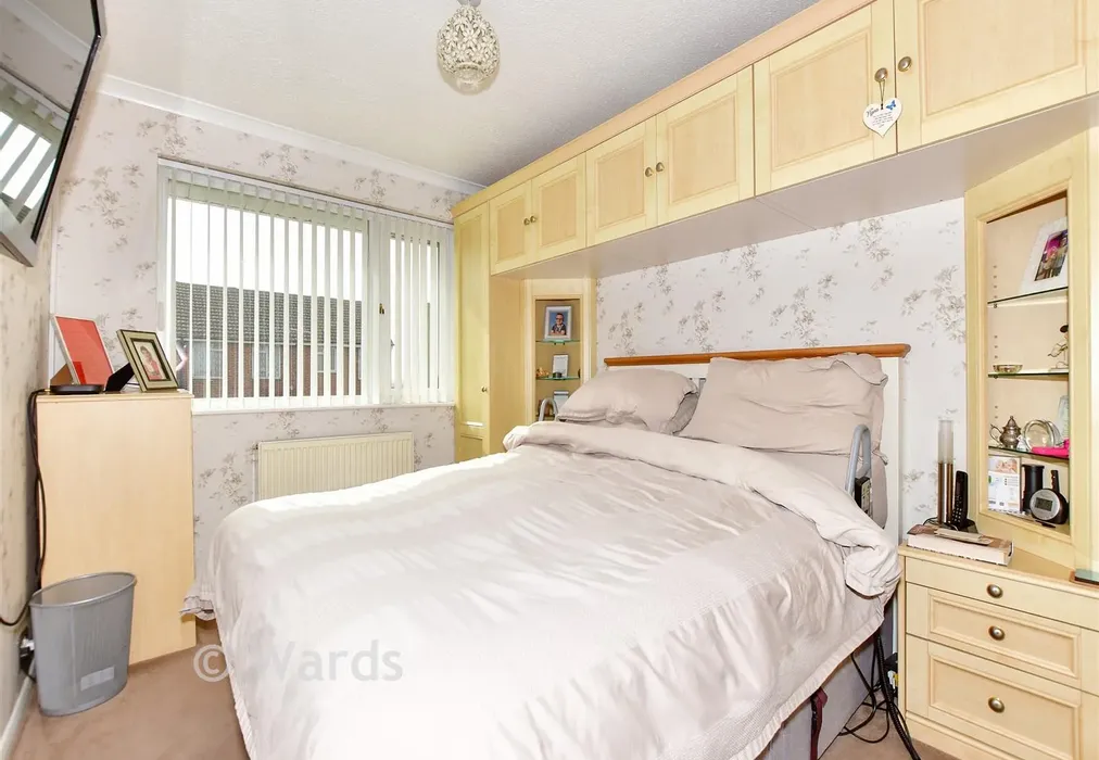 Bedroom 1 - St. Francis Close, Deal, Kent - Wards of Kent