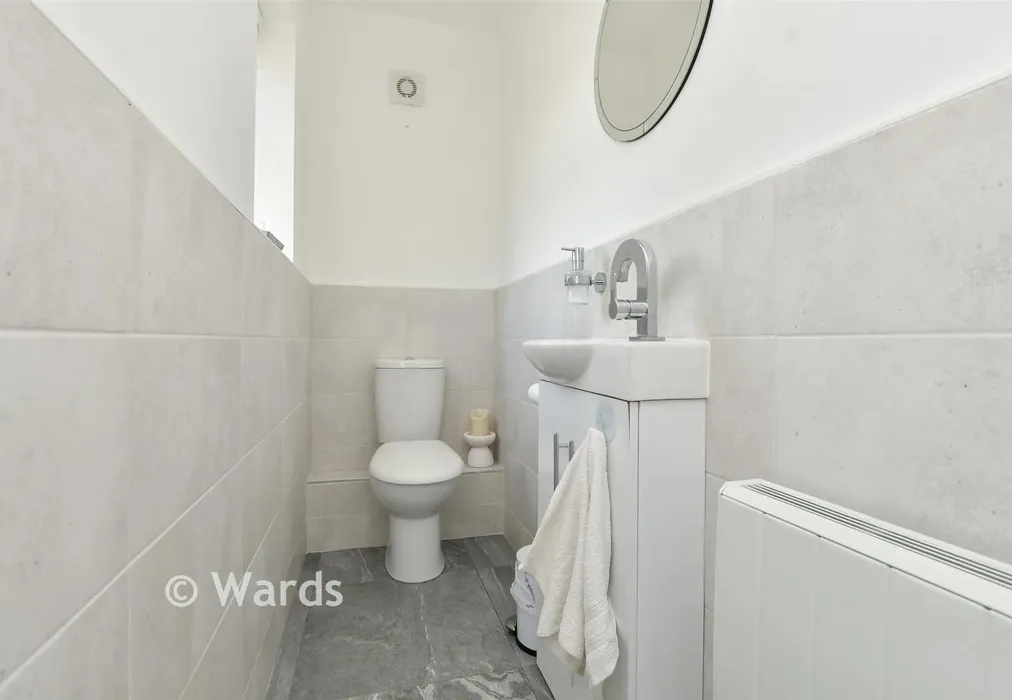 Cloakroom - Manor Lea Road, St Nicholas At Wade, Birchington, Kent - Wards of Kent