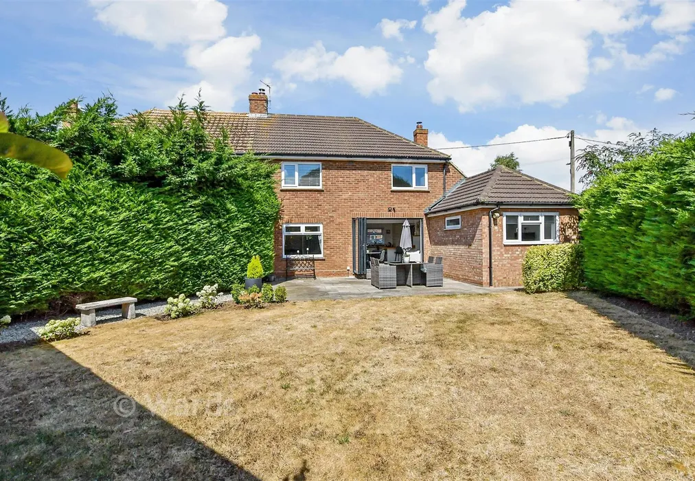 Rear Garden - Manor Lea Road, St Nicholas At Wade, Birchington, Kent - Wards of Kent