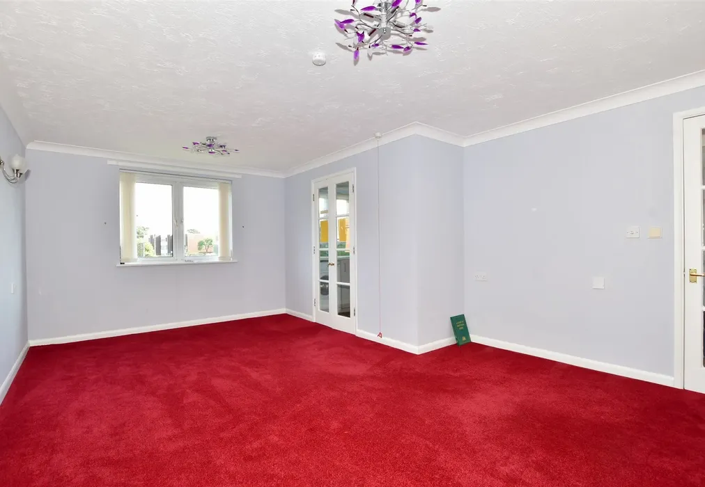 Lounge/Diner - Silverwood Court, Rustington, West Sussex - Wards of Kent