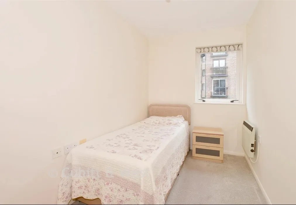 Bedroom 2 - Fairfield Road, East Grinstead, West Sussex - Wards of Kent