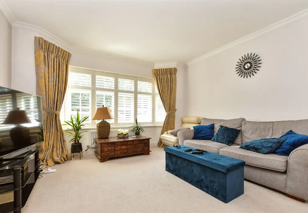 Lounge - The Furrows, Crawley Down, West Sussex - Wards of Kent