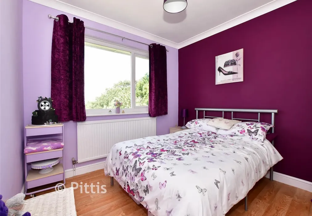 Bedroom 2 - Alverstone Road, Apse Heath, Sandown, Isle of Wight - Wards of Kent