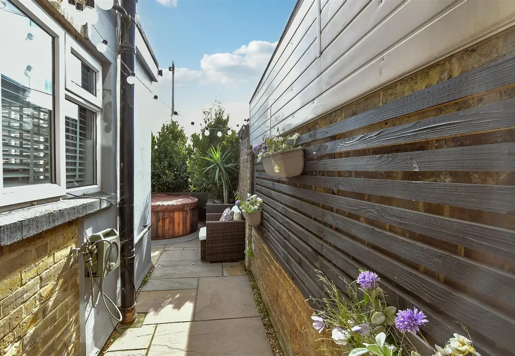 Rear Garden - St. Richard's Road, Deal, Kent - Wards of Kent
