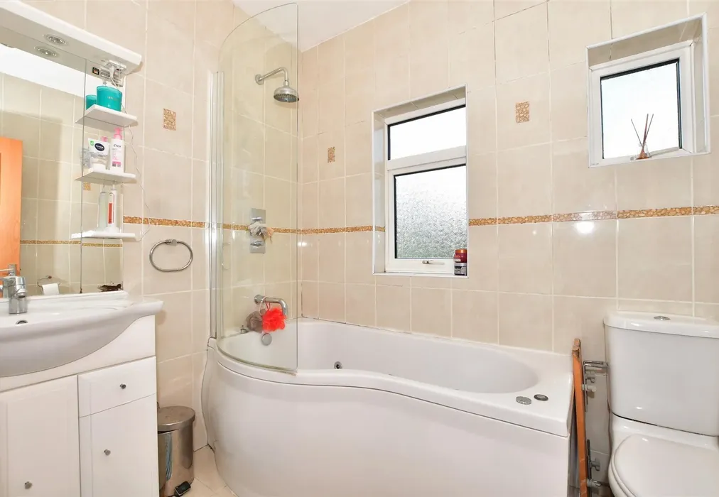 Bathroom A - Chadwell Heath Lane, Chadwell Heath, Essex - Wards of Kent