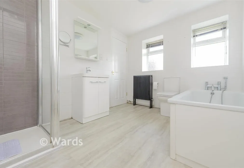 En-Suite Bathroom - Brookes Place, Newington, Sittingbourne, Kent - Wards of Kent