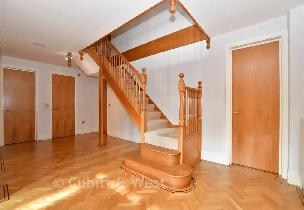Entrance Hall 2026 - The Warren, Kingswood, Surrey - Wards of Kent