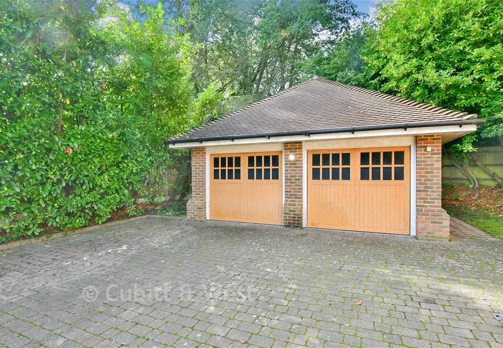 Garage 2026 - The Warren, Kingswood, Surrey - Wards of Kent