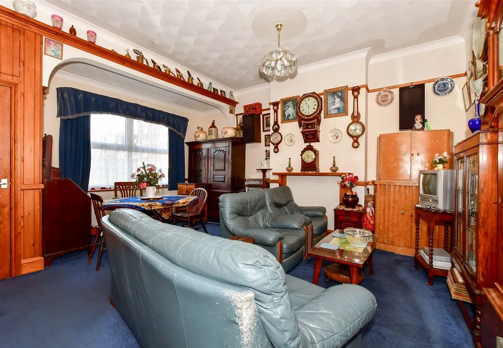 Lounge - Canterbury Road, Westbrook, Margate, Kent - Wards of Kent