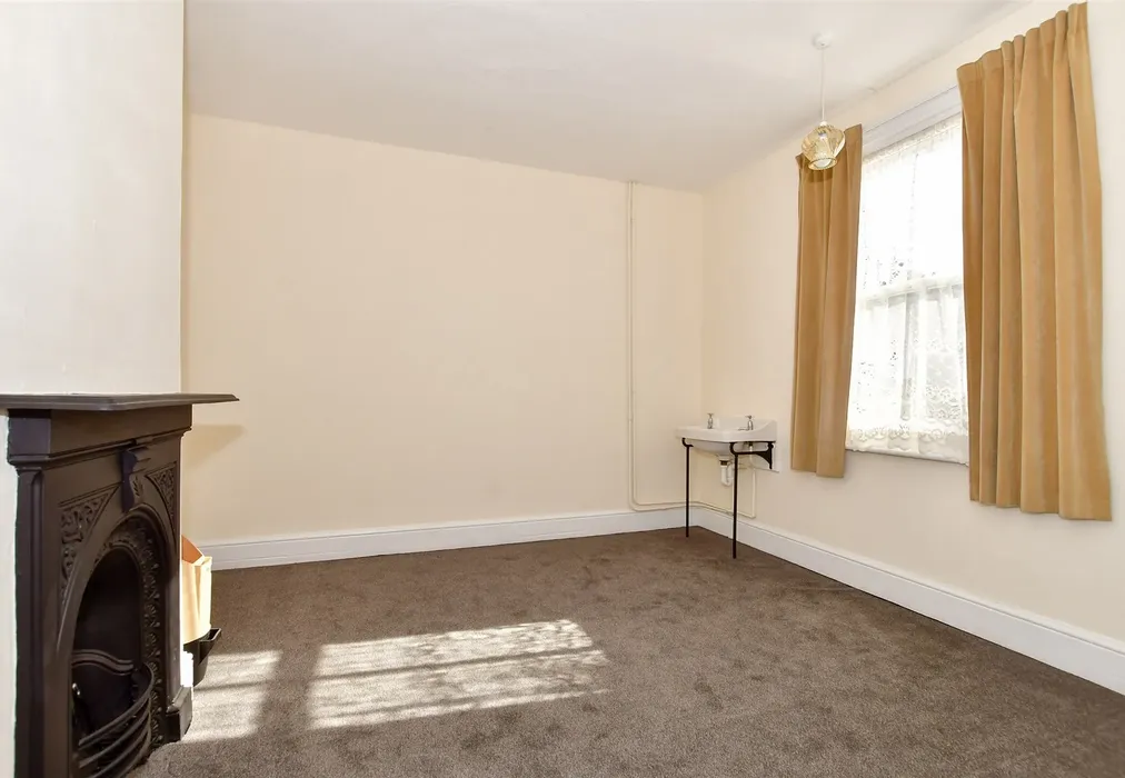 Bedroom 4 - Canterbury Road, Westbrook, Margate, Kent - Wards of Kent