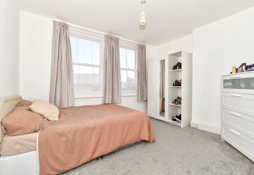 Bedroom 2 - Canterbury Road, Westbrook, Margate, Kent - Wards of Kent
