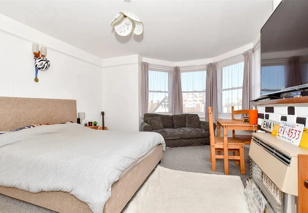 Bedroom 1 - Canterbury Road, Westbrook, Margate, Kent - Wards of Kent
