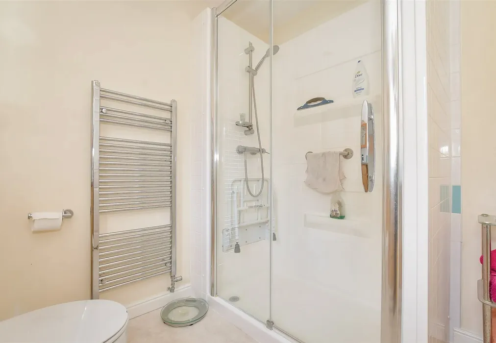 Shower Room - The Parchment, Havant, Hampshire - Wards of Kent