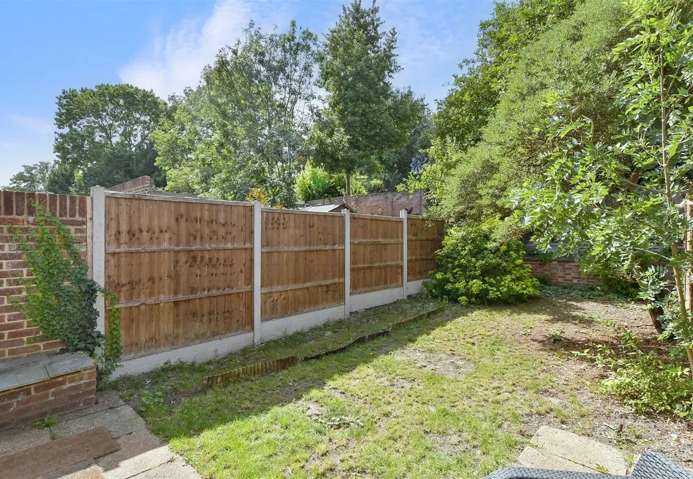 Rear Garden - Ingle Road, Chatham, Kent - Wards of Kent
