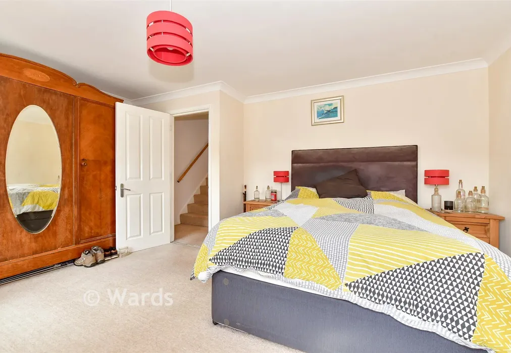 Bedroom 1 - Peter Street, Deal, Kent - Wards of Kent