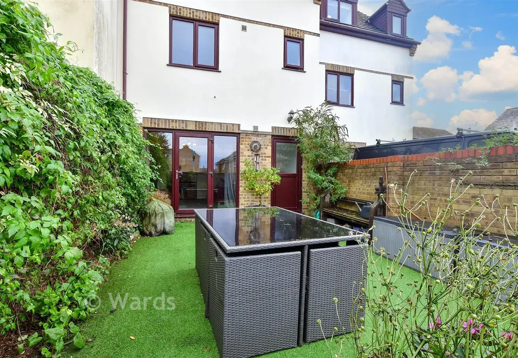 Rear Garden - Peter Street, Deal, Kent - Wards of Kent