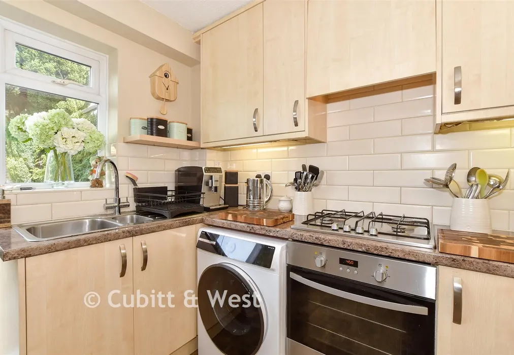 Kitchen - Mill Lane, Ashington, West Sussex - Wards of Kent