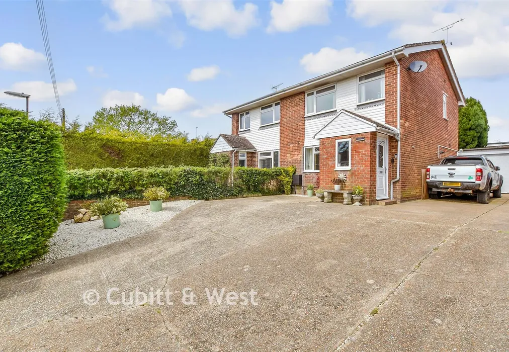 Driveway-Parking - Mill Lane, Ashington, West Sussex - Wards of Kent