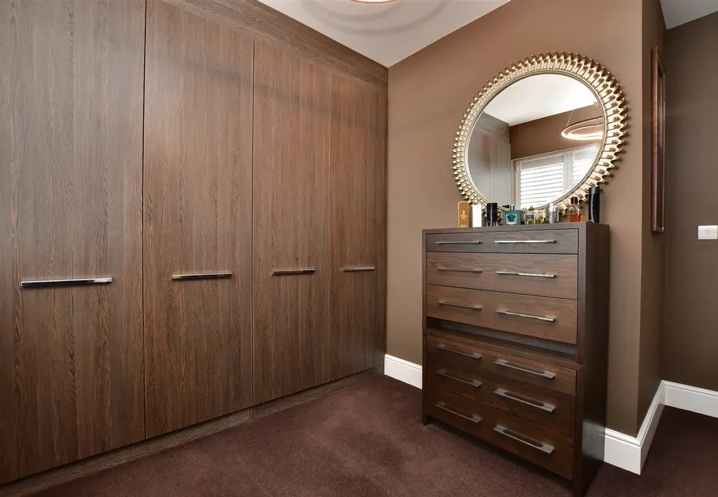 Bedroom 5 - Hanbury Mews, Shirley, Croydon, Surrey - Wards of Kent
