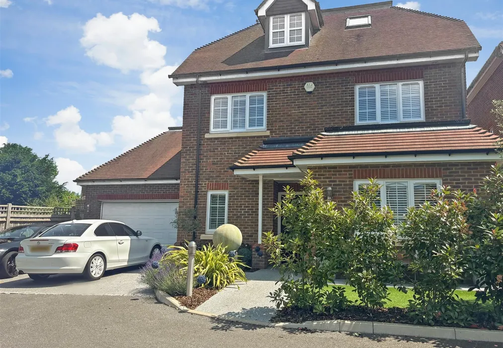 External (Web) - Hanbury Mews, Shirley, Croydon, Surrey - Wards of Kent