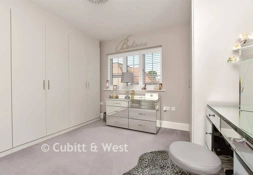 Bedroom 3 - Hanbury Mews, Shirley, Croydon, Surrey - Wards of Kent