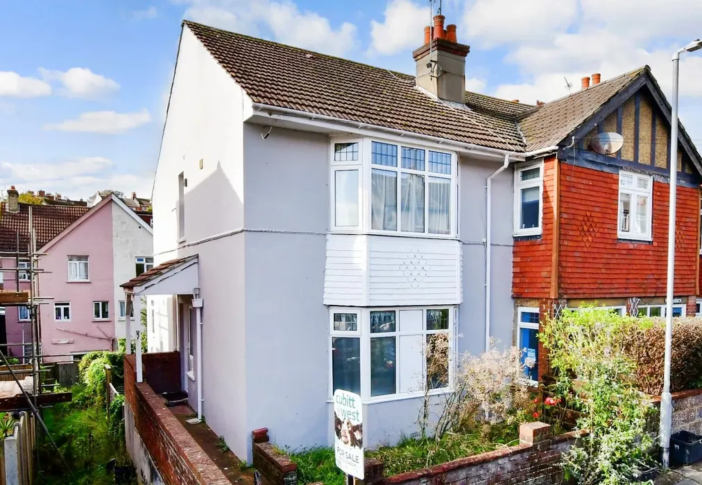 Front Elevation - Roedale Road, Brighton, East Sussex - Wards of Kent