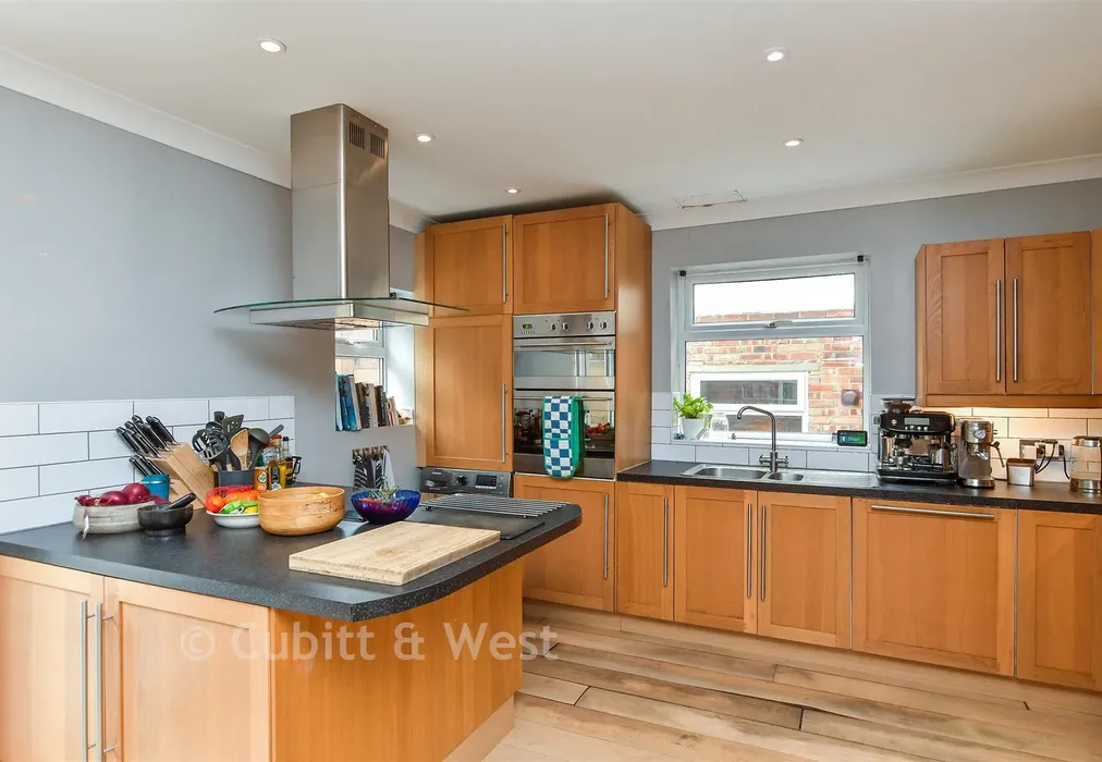 Kitchen/ Dining Room - Mackie Avenue, Patcham, Brighton, East Sussex - Wards of Kent