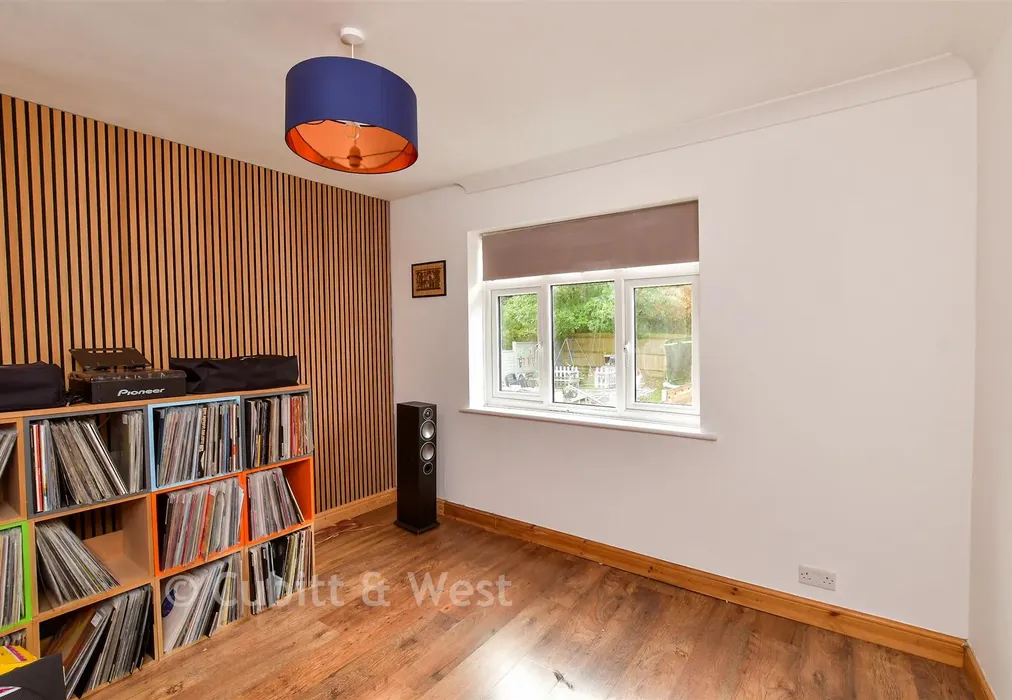 Bedroom 3 - Mackie Avenue, Patcham, Brighton, East Sussex - Wards of Kent