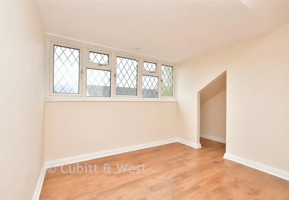 Bedroom 3 - North Road, Reigate, Surrey - Wards of Kent