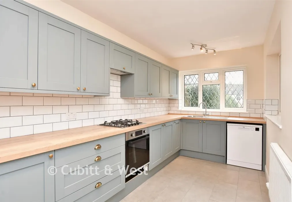 Kitchen - North Road, Reigate, Surrey - Wards of Kent